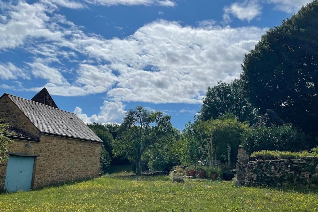 Charming 19Th Century Farmhouse With Pool Vitrac  Kültér fotó