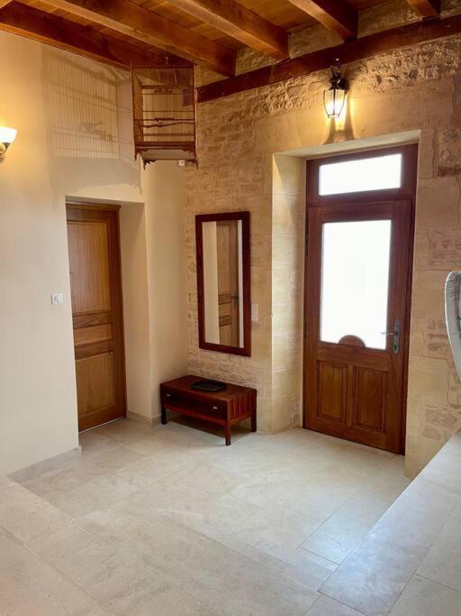 Charming 19Th Century Farmhouse With Pool Vitrac  Kültér fotó