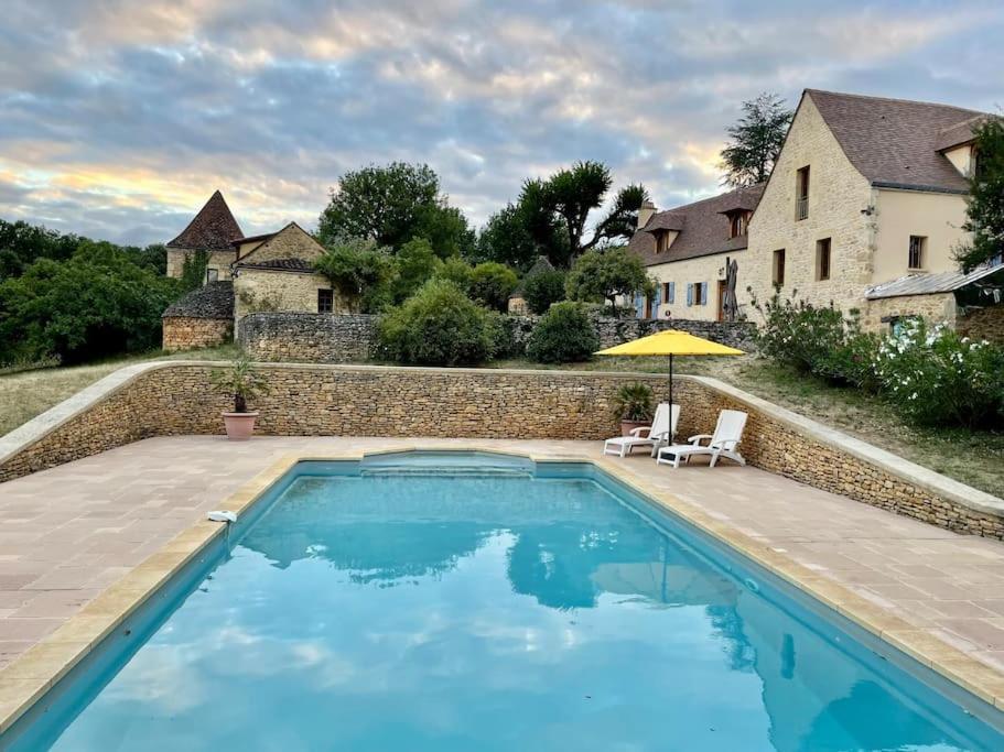 Charming 19Th Century Farmhouse With Pool Vitrac  Kültér fotó